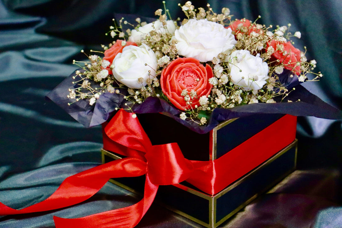 Floral Candles That Make the Cutest Gifts – And Smell Even Better