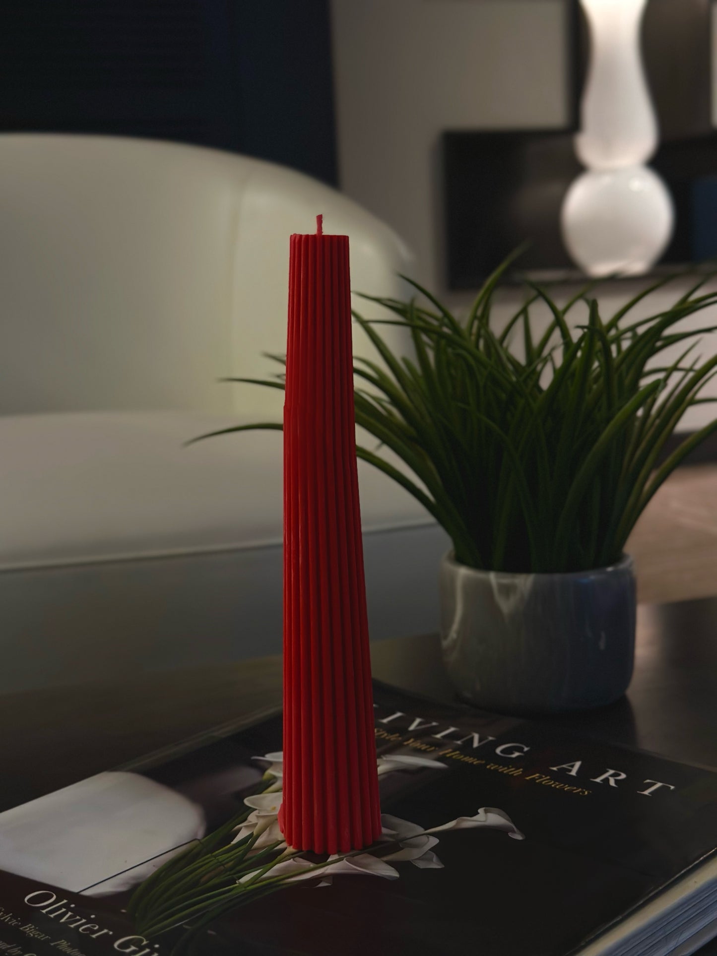 Column Ribbed Candle