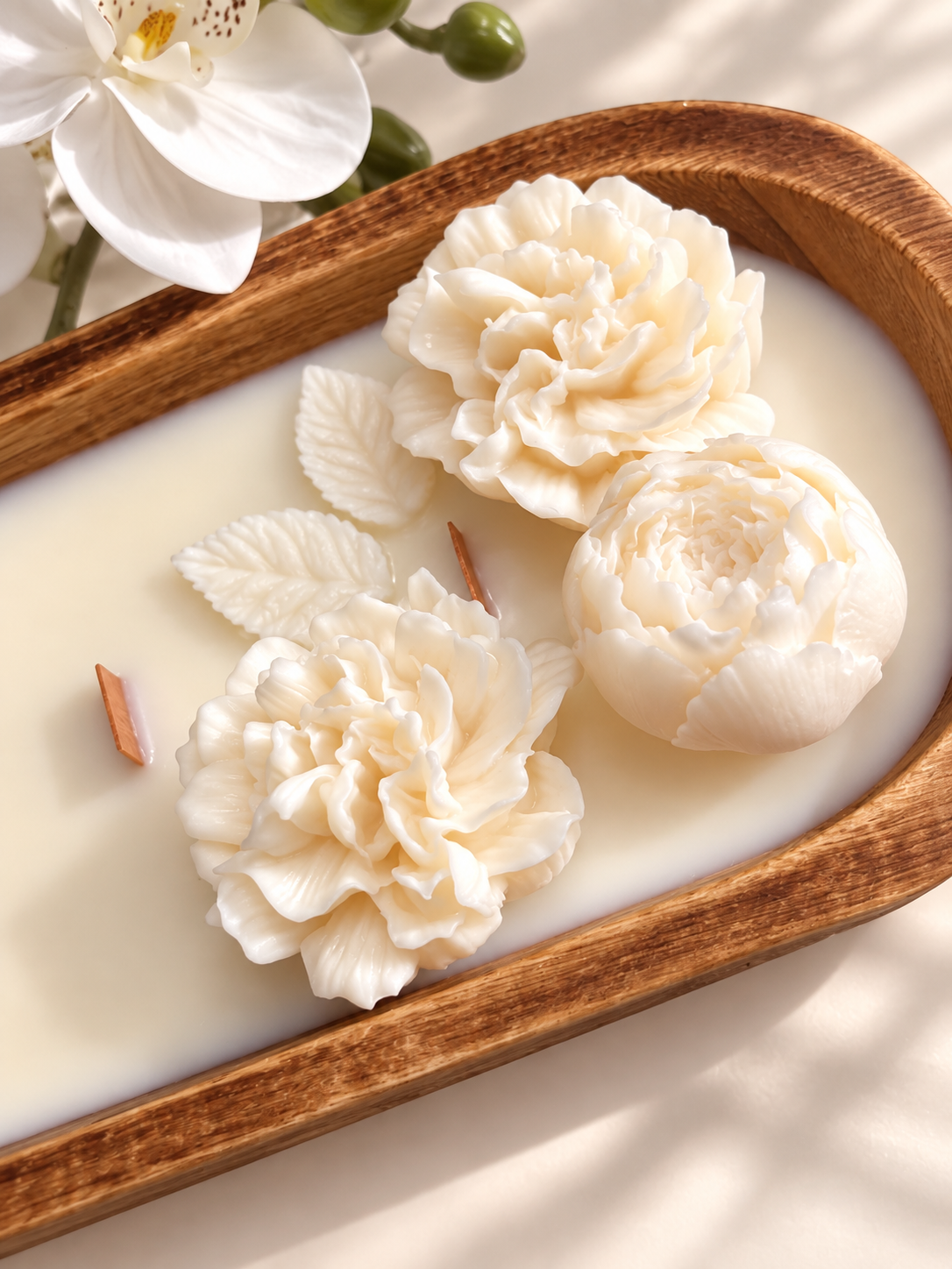 Luxury Wooden Bloom Candle