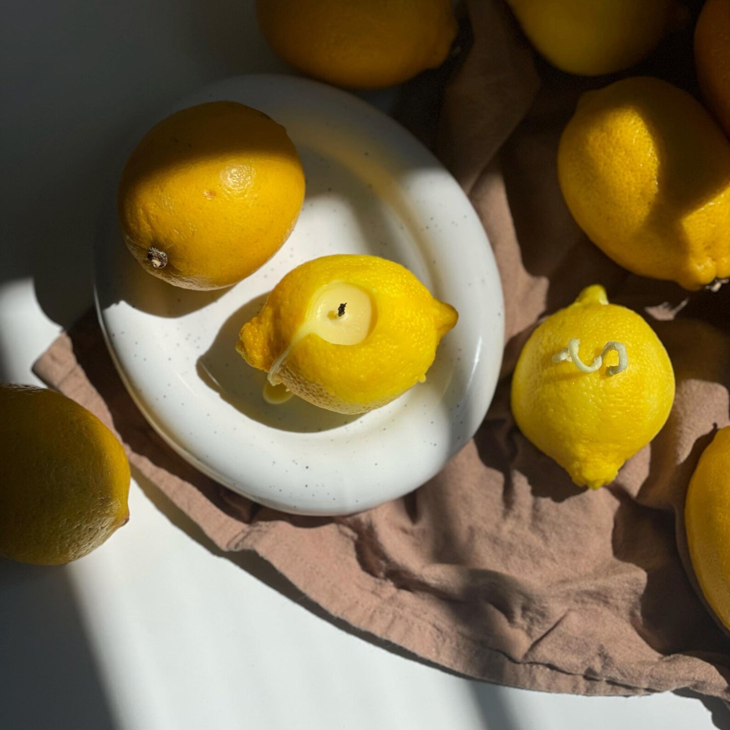 Lemon Candle Package