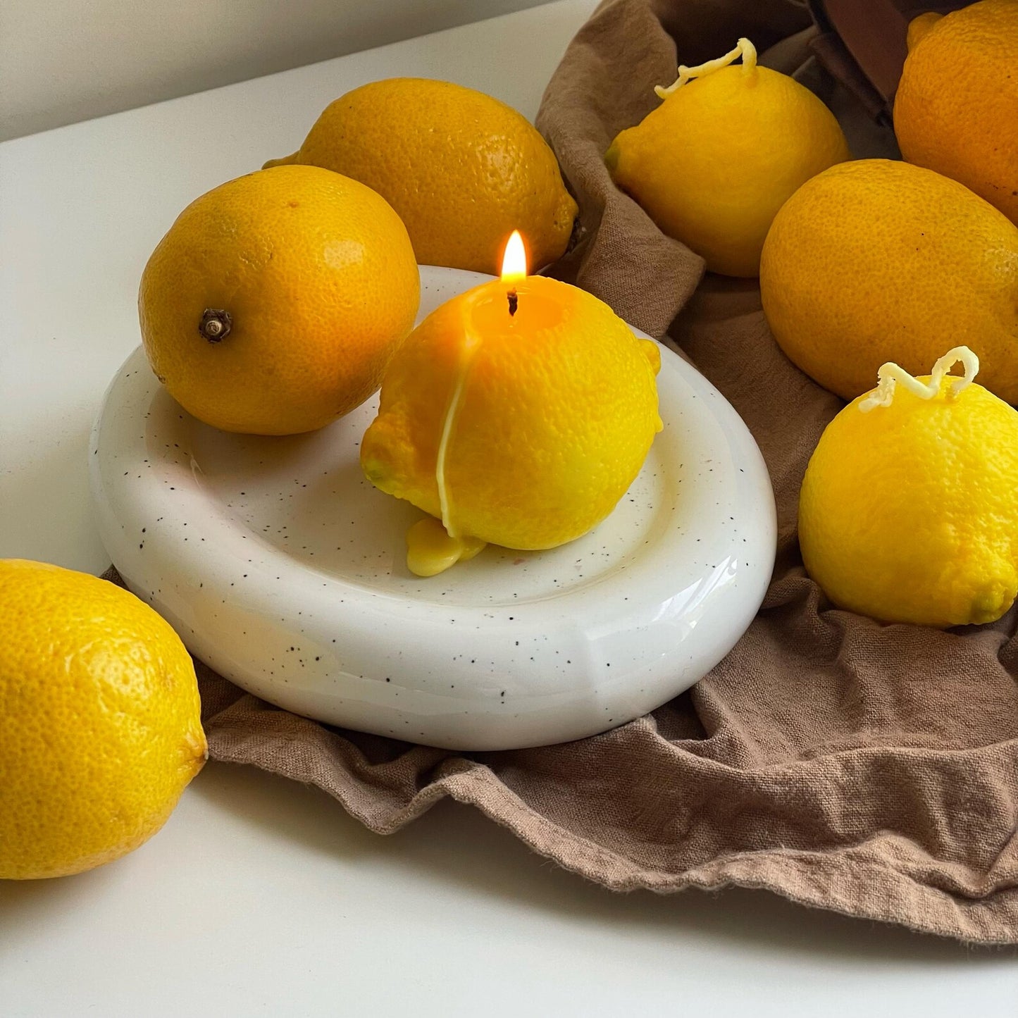 Lemon Candle Package